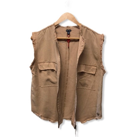 True Religion | NWOT Zip Front Utility Pocket Tank - Picture 3 of 11